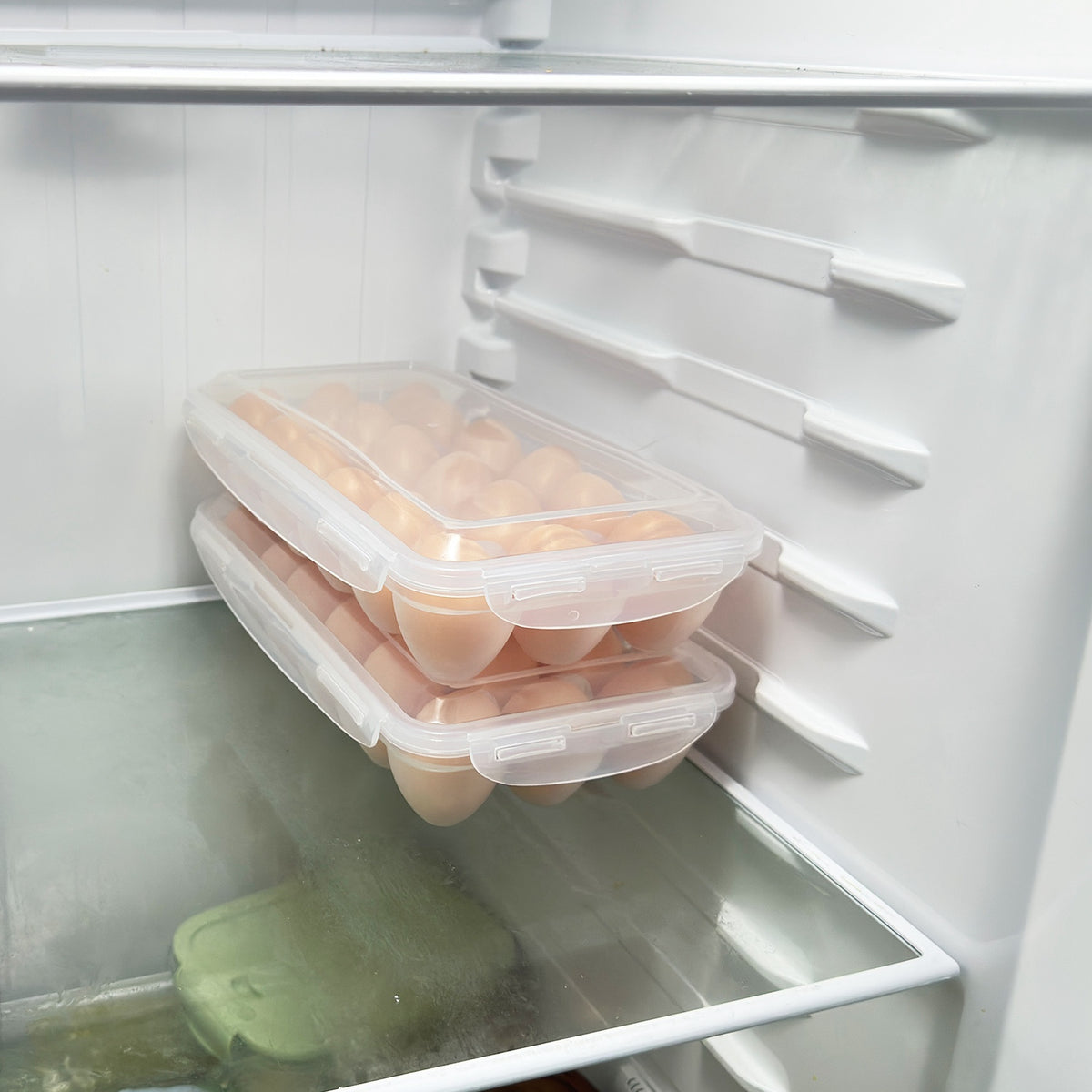 2-Pack Stackable Egg Storage Containers with Lids, Clear, 18 Eggs per Container — detail